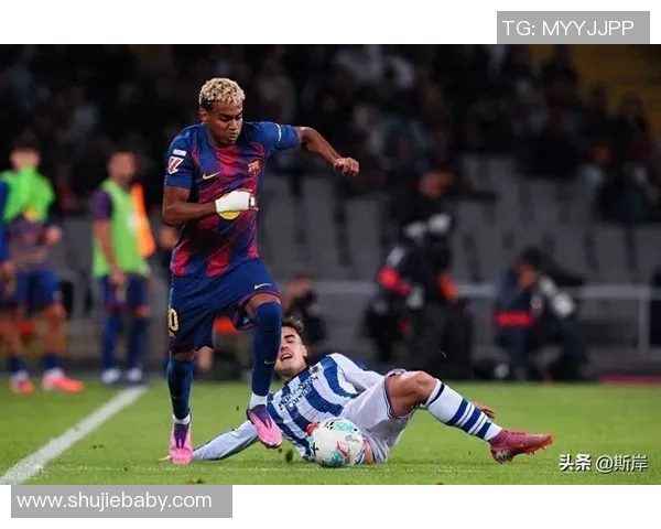 梅西绝杀逆转，巴塞罗那逆袭皇马登顶巅峰